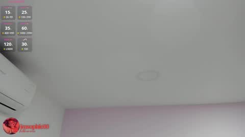 Snapshot of sophiarossee chatting on October 2025 11:49:02 AM Sofi online show from October 2025 11:49:02 AM