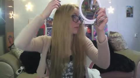 SophiaSonata online show from October 2025 09:30:01 AM