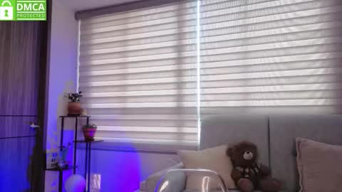 Sophie  online show from January 2026 02:44:01 PM