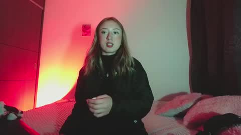 Sophie online show from December 2024 03:54:02 AM