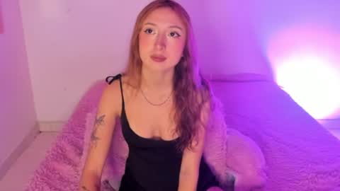 Snapshot of sophie_collins13 chatting on July 2026 06:50:02 AM Sophie online show from July 2026 06:50:02 AM