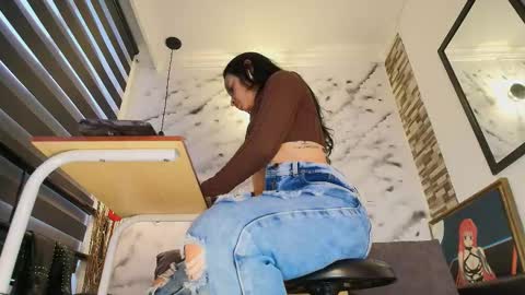 Snapshot of sophie_littles chatting on February 2026 12:04:01 PM Sophie online show from February 2026 12:04:01 PM