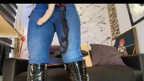 Snapshot of sophie_littles chatting on February 2026 01:33:02 PM Sophie online show from February 2026 01:33:02 PM