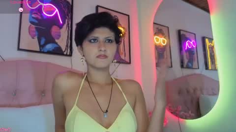Snapshot of sophie_mcgreen chatting on June 2026 07:59:01 PM sophie_mcgreen online show from June 2026 07:59:01 PM