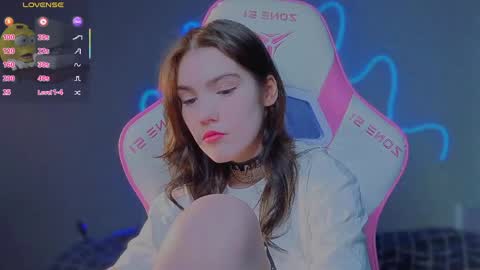 Snapshot of sophie_nomenal_ chatting on May 2026 11:12:03 PM sophie_nomenal_ online show from May 2026 11:12:03 PM