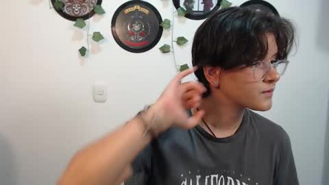 Snapshot of sophie_ross1 chatting on September 2025 01:51:02 AM sophie_ross1 online show from September 2025 01:51:02 AM