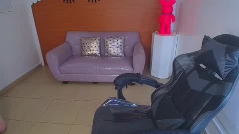 Sofia online show from December 2024 03:38:02 AM