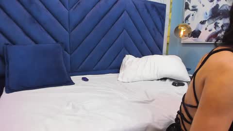 sophiebaker__ online show from January 2025 02:14:01 AM