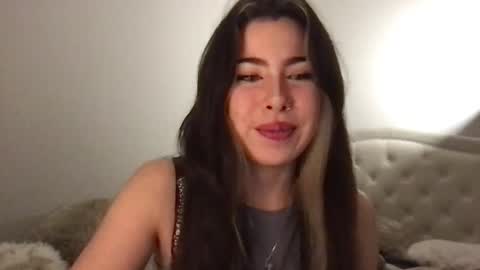 Sophie Belle online show from November 2025 02:06:01 AM