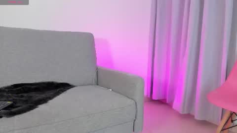 sophie  online show from June 2026 12:20:01 AM