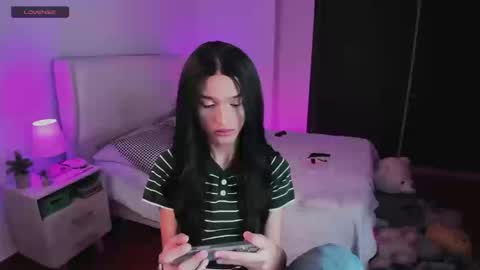 Snapshot of sophiecornett chatting on September 2025 01:38:02 AM    online show from September 2025 01:38:02 AM