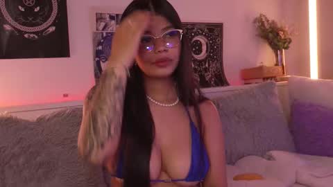 Sophiee  online show from March 2026 02:04:02 AM
