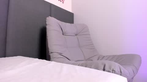 Snapshot of sophieharris__ chatting on February 2025 01:54:01 AM sophieharris__ online show from February 2025 01:54:01 AM