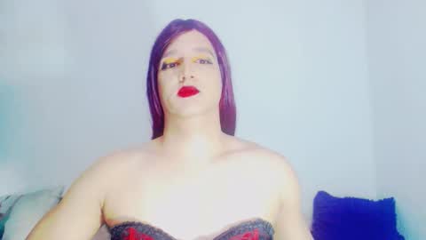 Snapshot of sophiehillsxo chatting on February 2026 12:03:01 AM sophiehillsxo online show from February 2026 12:03:01 AM