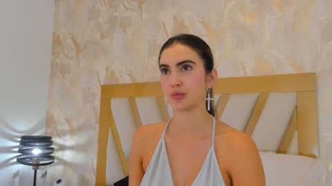 Snapshot of sophiekozlov chatting on December 2024 03:54:02 PM Sophie online show from December 2024 03:54:02 PM
