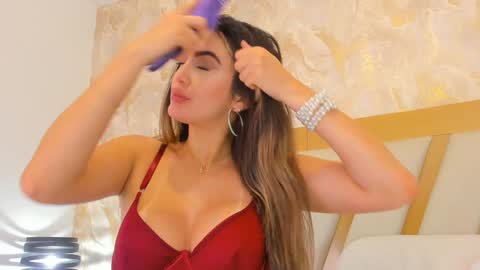 Snapshot of sophiekozlov chatting on December 2024 05:07:02 PM Sophie online show from December 2024 05:07:02 PM