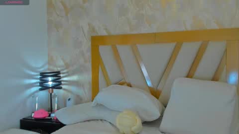 Snapshot of sophiekozlov chatting on September 2025 01:35:01 PM Sophie online show from September 2025 01:35:01 PM