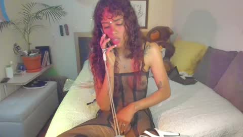 SofiTrans21 online show from September 2025 07:58:02 PM