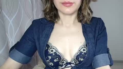 Snapshot of sophiemisss chatting on July 2026 06:26:02 AM Sophiemisss online show from July 2026 06:26:02 AM