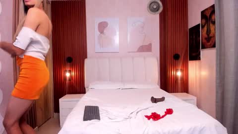 SOPHIE online show from March 2026 02:04:02 AM