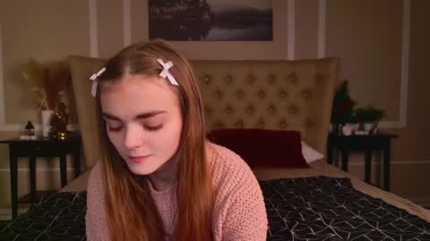 Snapshot of sophiesuvi chatting on December 2024 02:48:02 PM Sophie and my bestie Mandy    online show from December 2024 02:48:02 PM