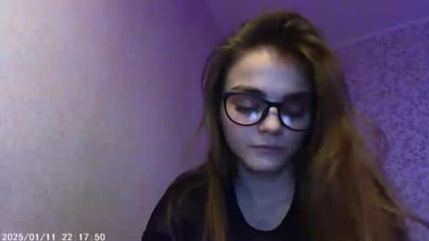 Snapshot of sophiesuvi chatting on January 2025 12:01:01 AM Sophie and my bestie Mandy    online show from January 2025 12:01:01 AM