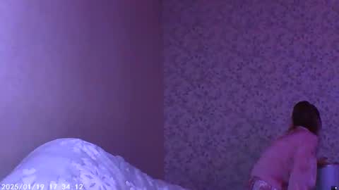 Snapshot of sophiesuvi chatting on January 2025 07:15:01 PM Sophie and my bestie Mandy    online show from January 2025 07:15:01 PM