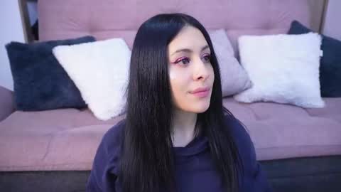 Snapshot of sophiiecums chatting on February 2026 05:04:01 AM Sophiie online show from February 2026 05:04:01 AM