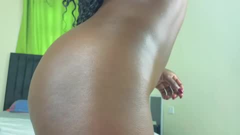 sophisticated_seline online show from May 2026 10:23:01 AM