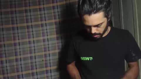 Snapshot of sordauq chatting on December 2025 02:40:01 AM Siemaco online show from December 2025 02:40:01 AM