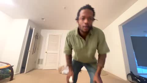 sorryicum online show from December 2024 09:18:02 PM