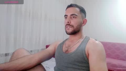 luis online show from November 2025 09:36:01 PM