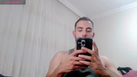 luis online show from November 2025 09:28:01 PM