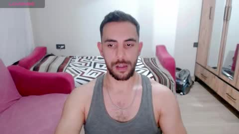 luis online show from February 2026 10:54:02 PM