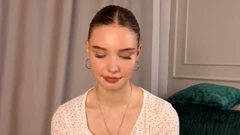 sylene online show from November 2025 03:36:01 PM