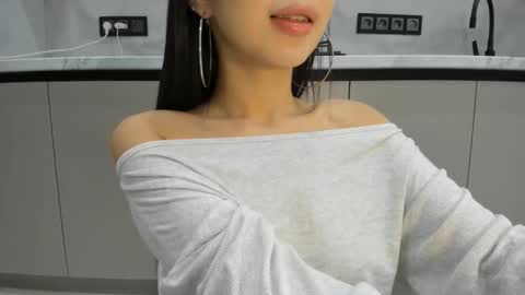 Snapshot of soul_mi chatting on October 2025 04:39:01 PM Mia online show from October 2025 04:39:01 PM