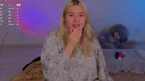 soulmeinme online show from February 2025 10:37:01 PM