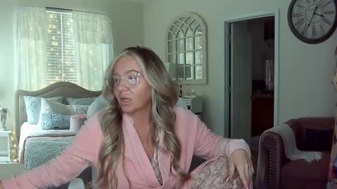 Snapshot of southernbarbii chatting on January 2025 02:17:02 PM Your Barbii online show from January 2025 02:17:02 PM