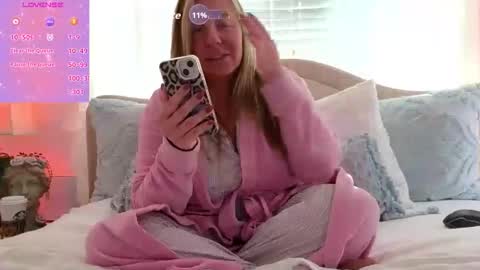 Snapshot of southernbarbii chatting on October 2025 04:30:01 PM Your Barbii online show from October 2025 04:30:01 PM