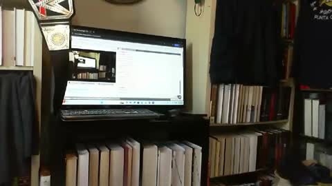 Snapshot of southernbones chatting on November 2025 05:46:02 PM SOUTHERNBONES online show from November 2025 05:46:02 PM