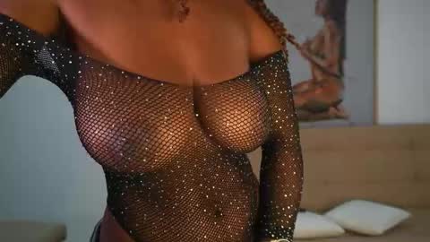 sow_fitt online show from November 2025 10:04:02 PM