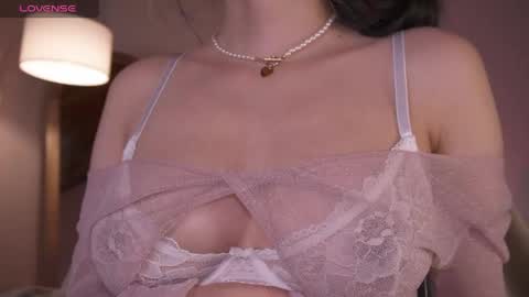 Snapshot of soy_iris chatting on May 2026 12:34:02 PM Irisita online show from May 2026 12:34:02 PM