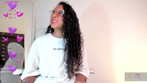 Snapshot of soyjuliana19 chatting on October 2025 11:11:02 PM Juliana online show from October 2025 11:11:02 PM