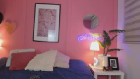 Snapshot of soysaraa_ chatting on November 2025 05:41:02 AM Aleja online show from November 2025 05:41:02 AM