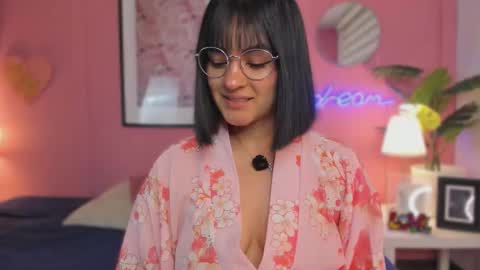 Aleja online show from February 2026 06:00:02 AM