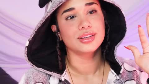 You want to talk to me more personal follow me in My Channel VIP  50 the discount       online show from March 2025 08:56:02 AM