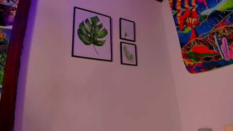 Val online show from March 2025 09:08:02 PM