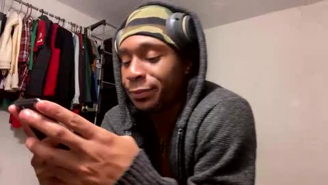 Snapshot of spacepaa chatting on January 2025 06:27:02 AM orezz online show from January 2025 06:27:02 AM