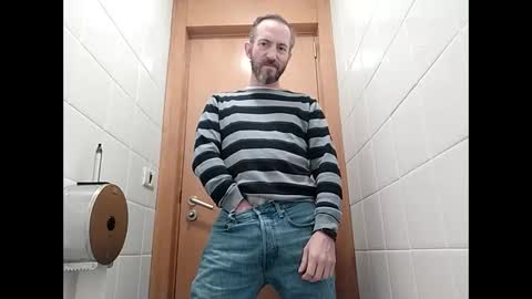 Snapshot of spanishharddick chatting on January 2026 07:11:02 AM Manu online show from January 2026 07:11:02 AM