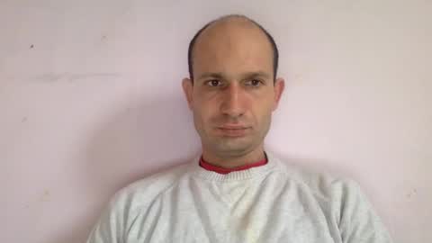 Snapshot of sparei7 chatting on December 2024 11:17:01 AM Snaiky online show from December 2024 11:17:01 AM